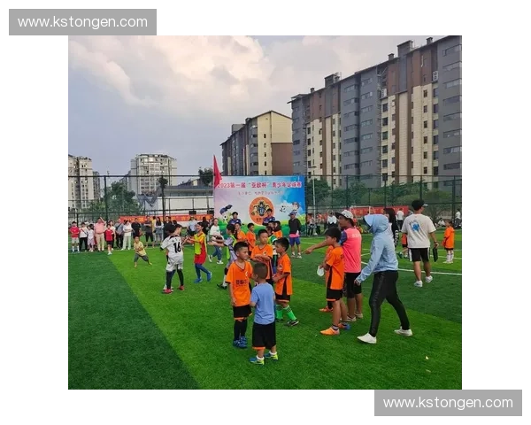 镇江足球赛事精彩纷呈 城市足球文化蓬勃发展引关注